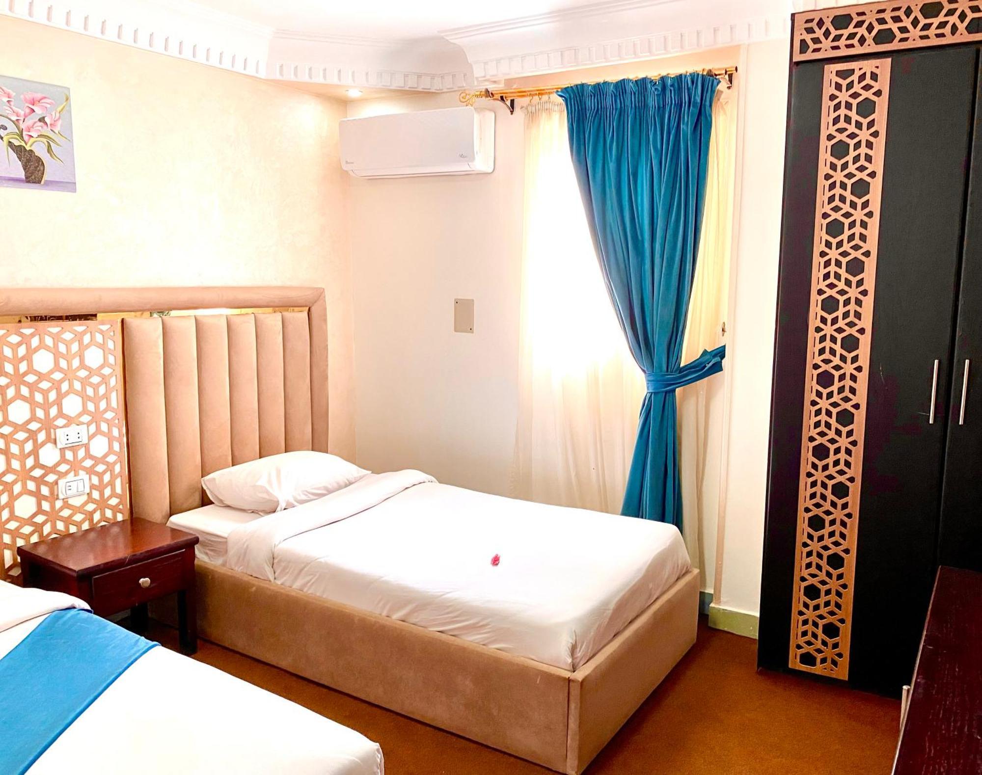 Golden Pyramids View Guest House Kafret el-Gabal Exteriér fotografie